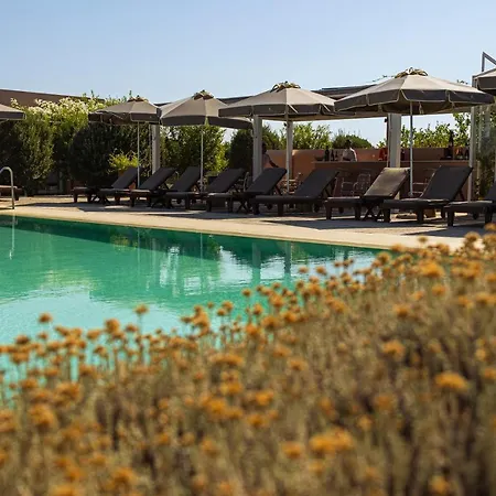La Foresteria Planeta Wine & Club Resort