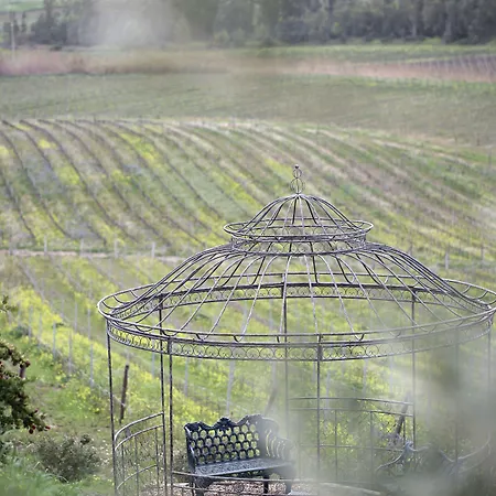 La Foresteria Planeta Wine & Club אתר נופש מנפי