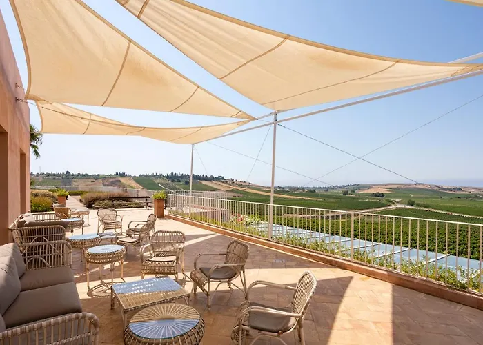 La Foresteria Planeta Wine & Club Resort