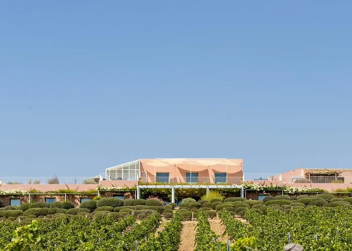 La Foresteria Planeta Wine & Club Resort