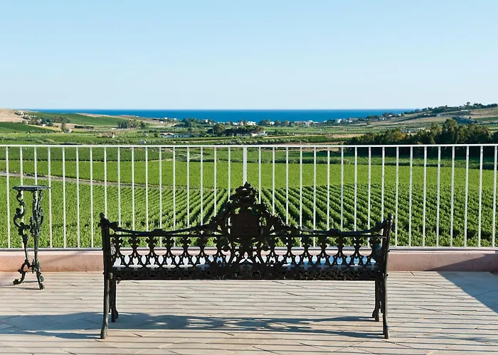 La Foresteria Planeta Wine & Club 4*